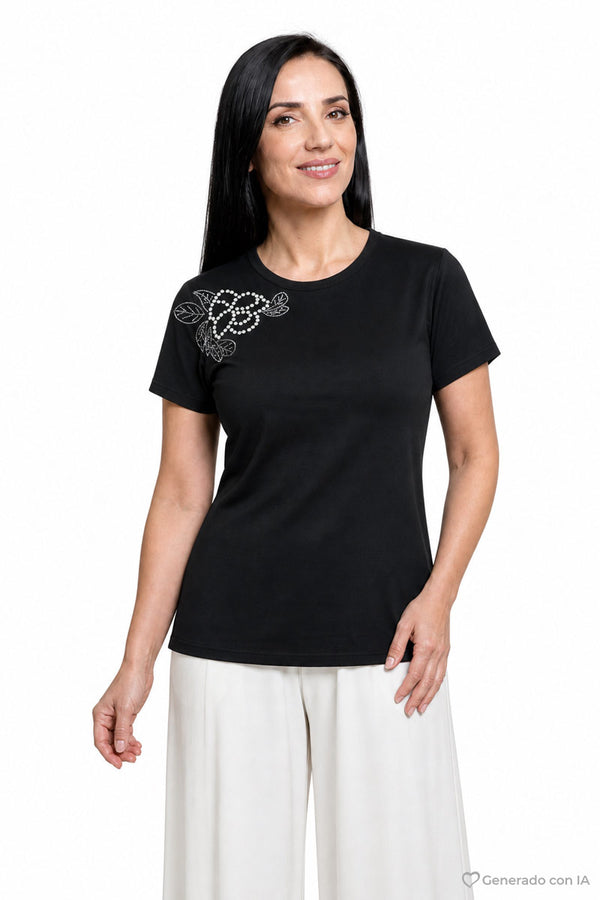 Playera manga corta y estampado de flor con piedras