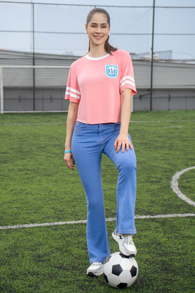 Playera manga corta con estampado mundial