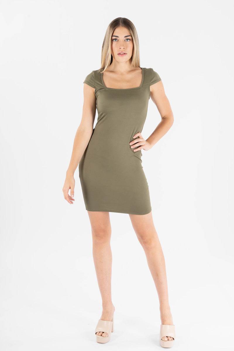 Vestido básico con escote cuadrado - Santory Ropa  (7141428985923)