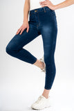 jeans basicos azul tiro medio c/bolsas tras. (7102082646083)