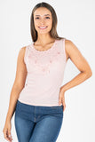 blusa sin manga con aplicación de crochet y perlas (7157176762435)