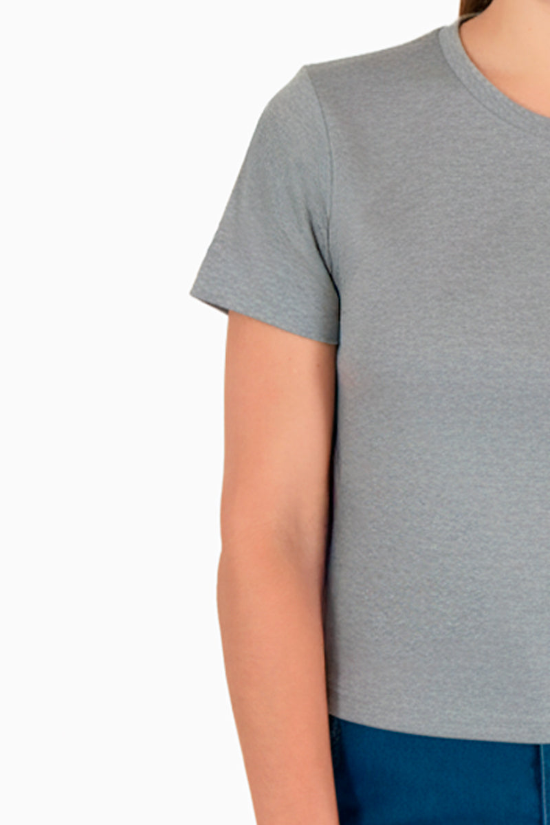 Playera básica manga corta y escote redondo