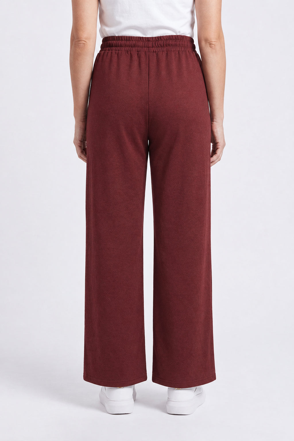 Pantalón ancho con bolsas y jareta