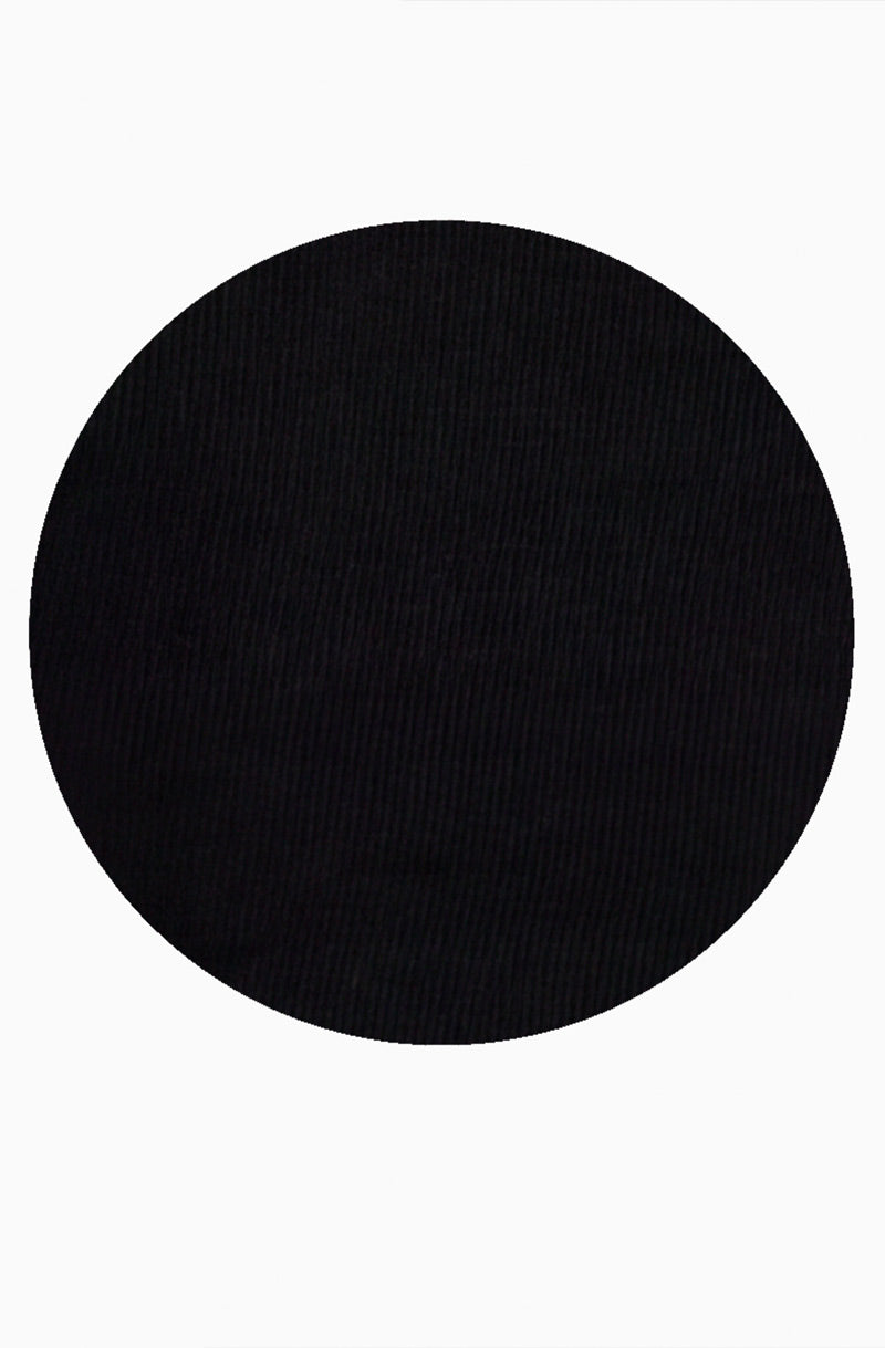 Playera lisa manga corta y cuello redondo