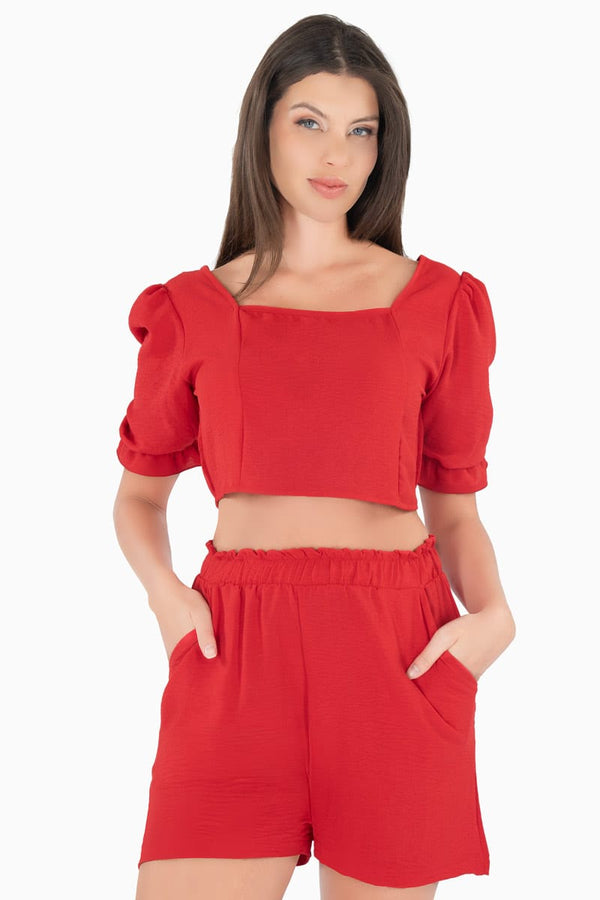 Conjunto de blusa manga abullonada y short