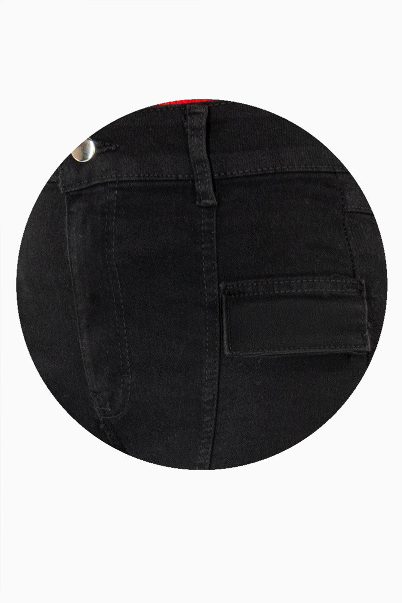 Jeans acampanado tiro medjo con bolsas