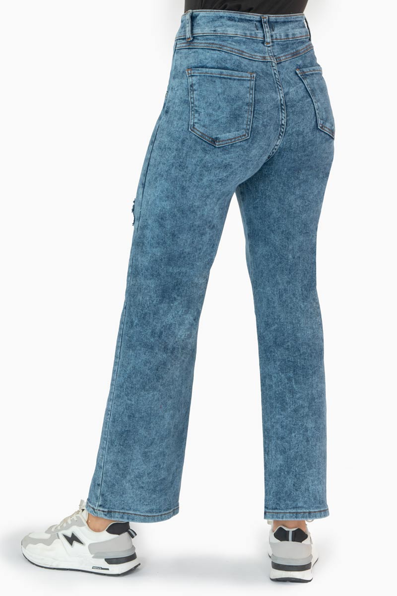 Jeans anchos tiro medio con estrellas en parche