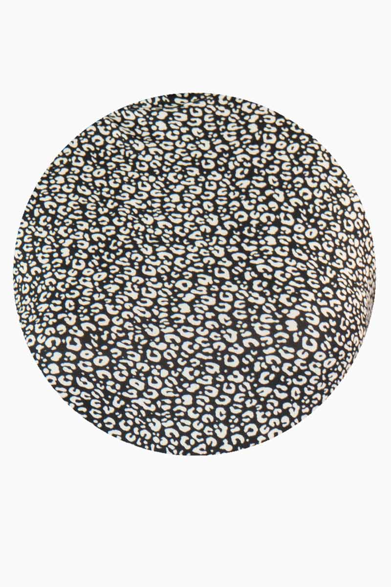 Playera manga larga animal print cuello alto