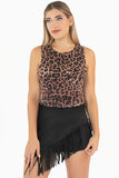 Blusa crop animal print sin mangas