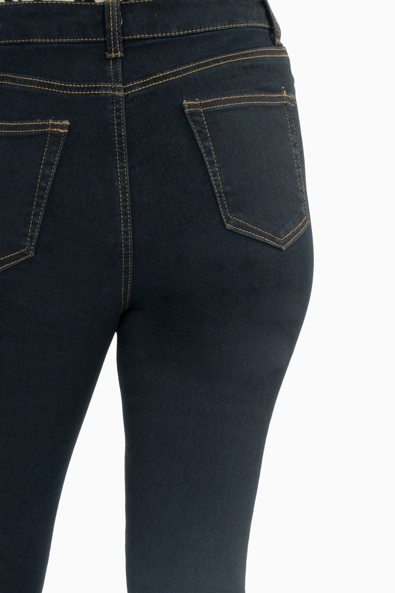 Jeans skinny con abertura en tobillo