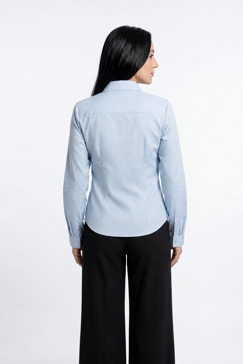 Camisa de vestir con pinzas