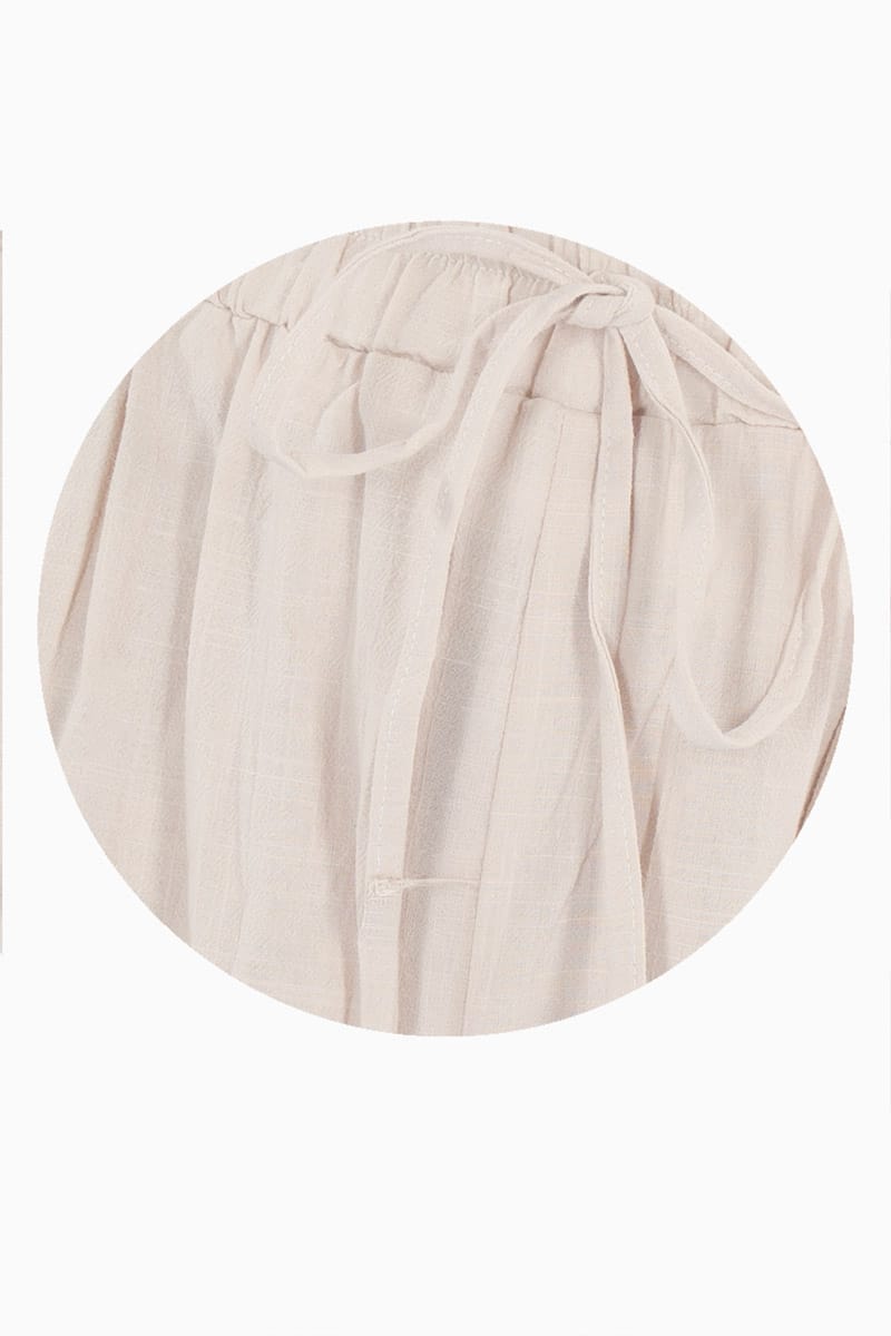 Pantalón corto con elástico y jareta