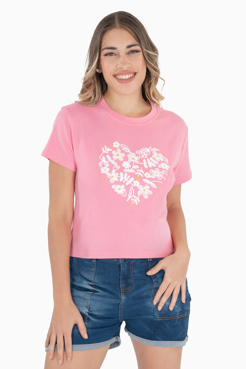 Playera manga corta y estampado de corazón