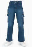 Jeans cargo tiro medio con bolsas laterales