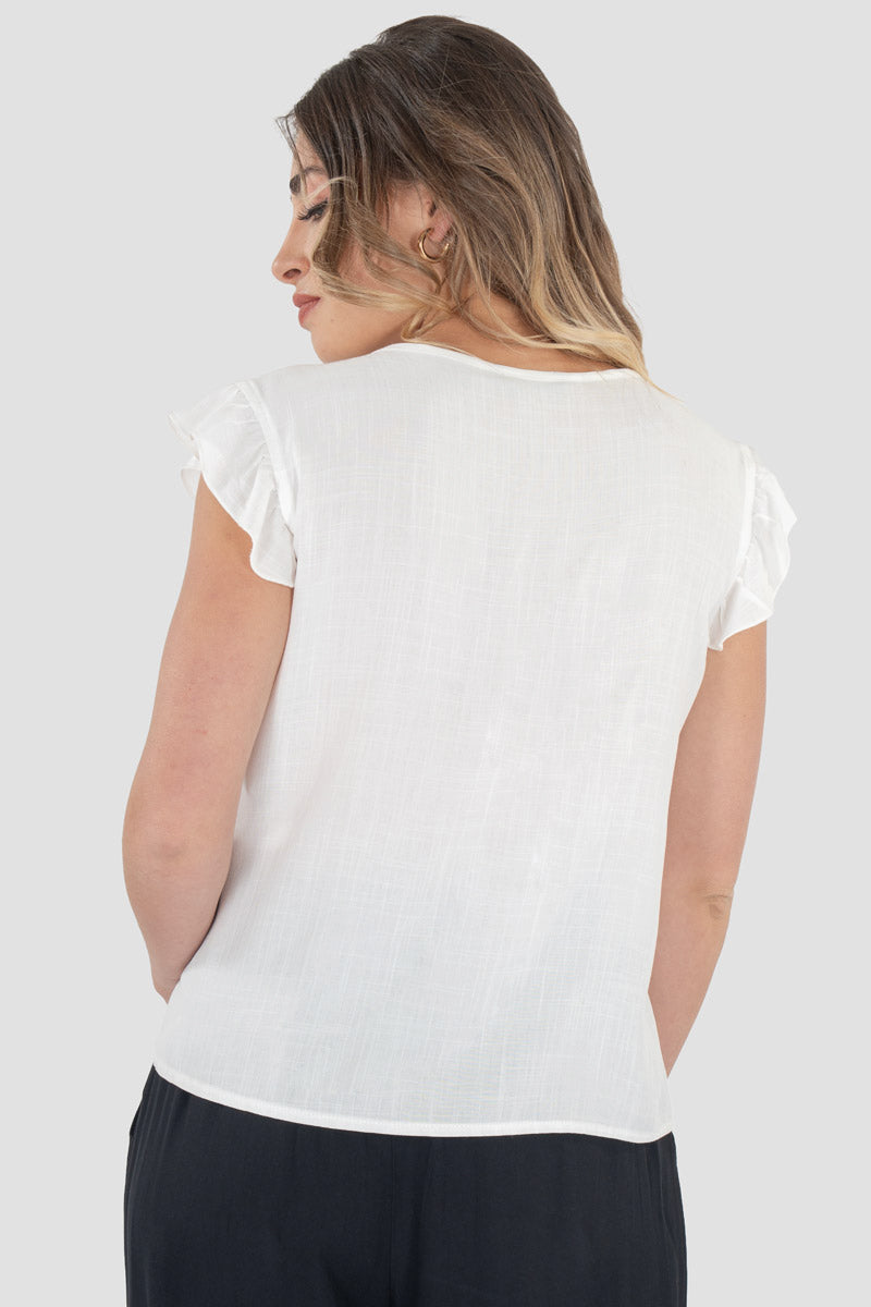 Blusa cuello redondo con abertura