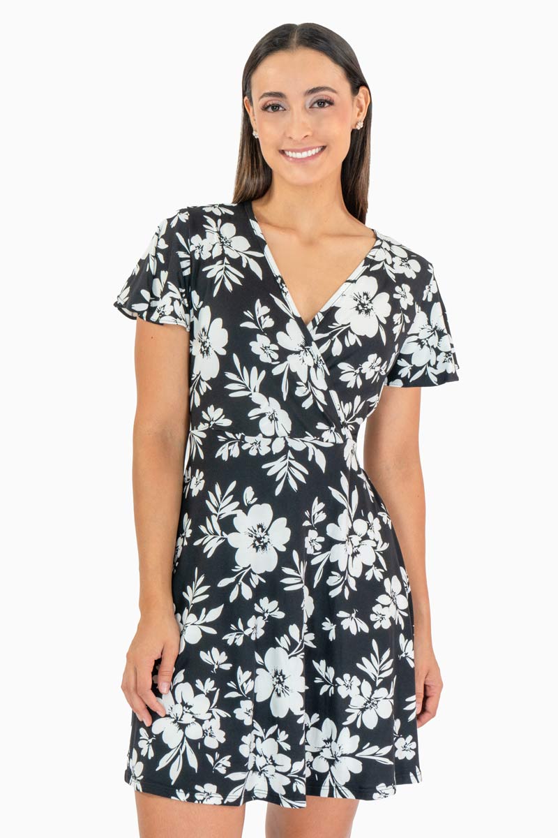 Vestido con estampado floral manga corta y escote v