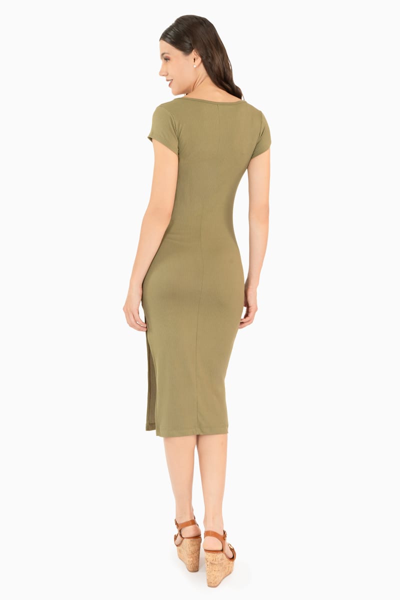 Vestido largo con escote v