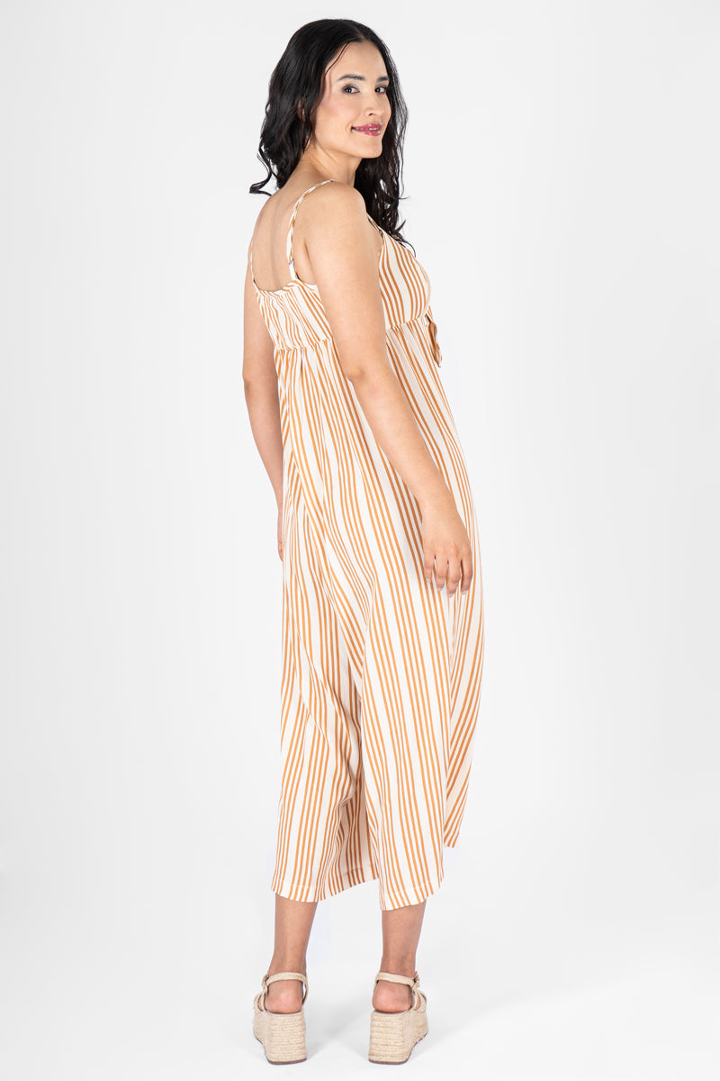 Jumpsuit amarre en escote y pierna ancha (7236723572803)