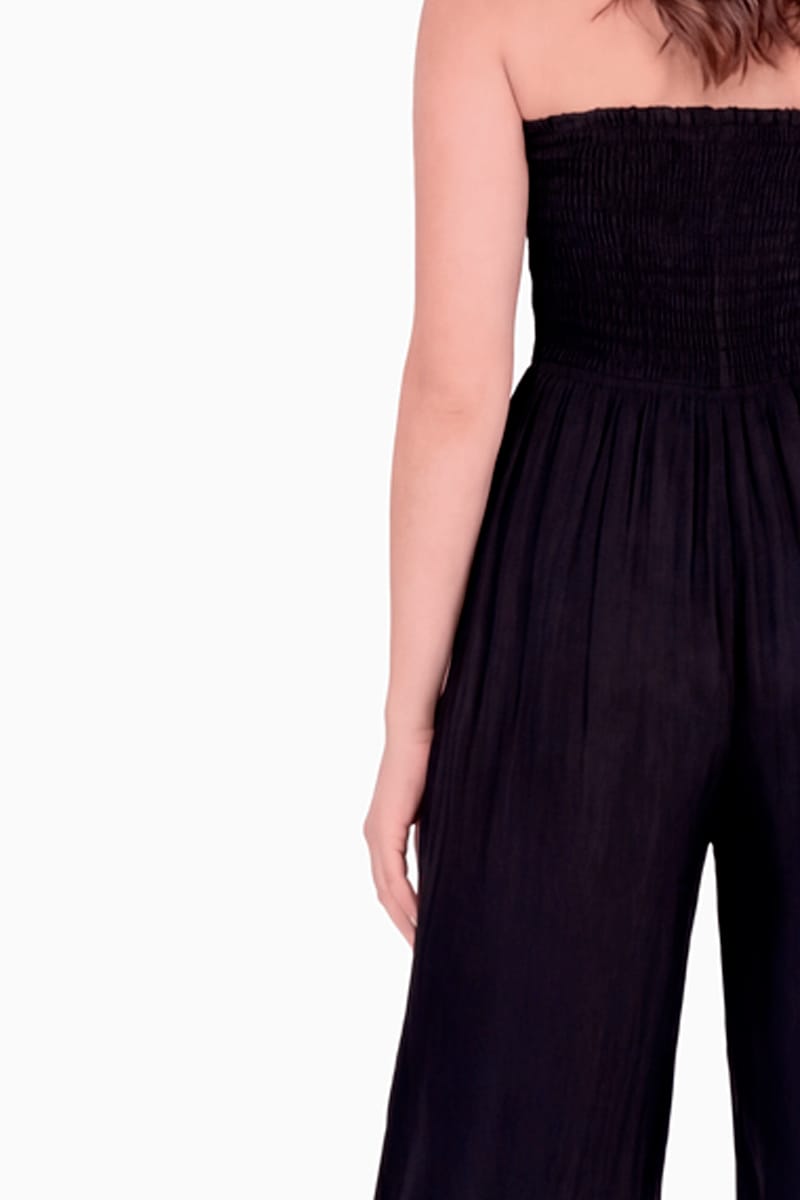 Jumpsuit strapless con enresortado