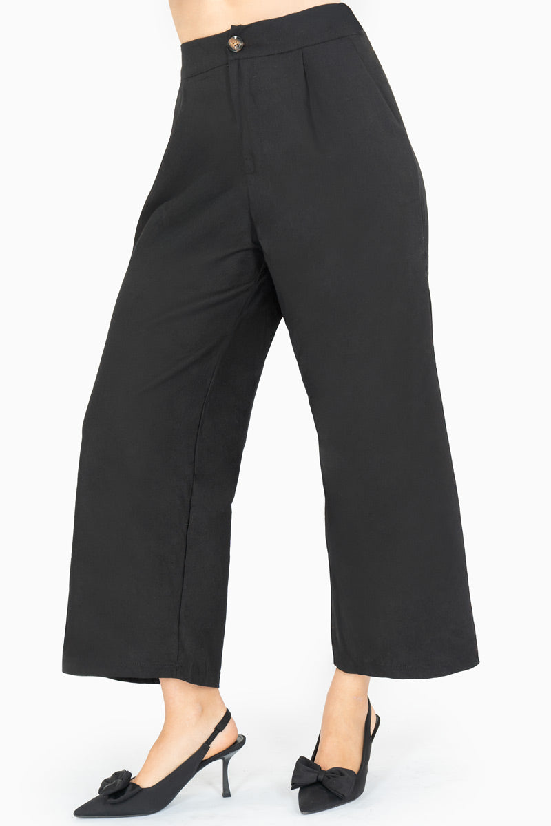 Pantalón recto con bolsas