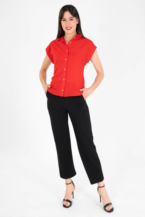 Pantalón recto con bolsas