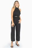 Jumpsuit halter con cinturón y escote en espalda