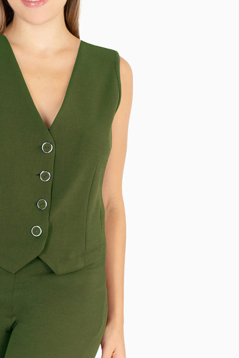 Conjunto de chaleco y pantalón