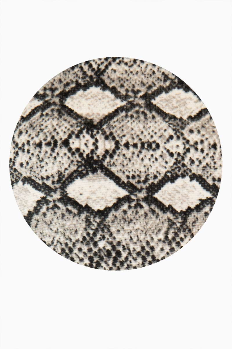 Vestido corto estampado y cuello redondo