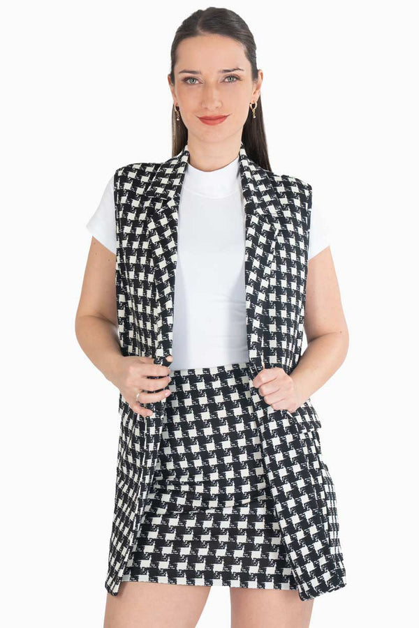 Conjunto de chaleco y falda pata de gallo