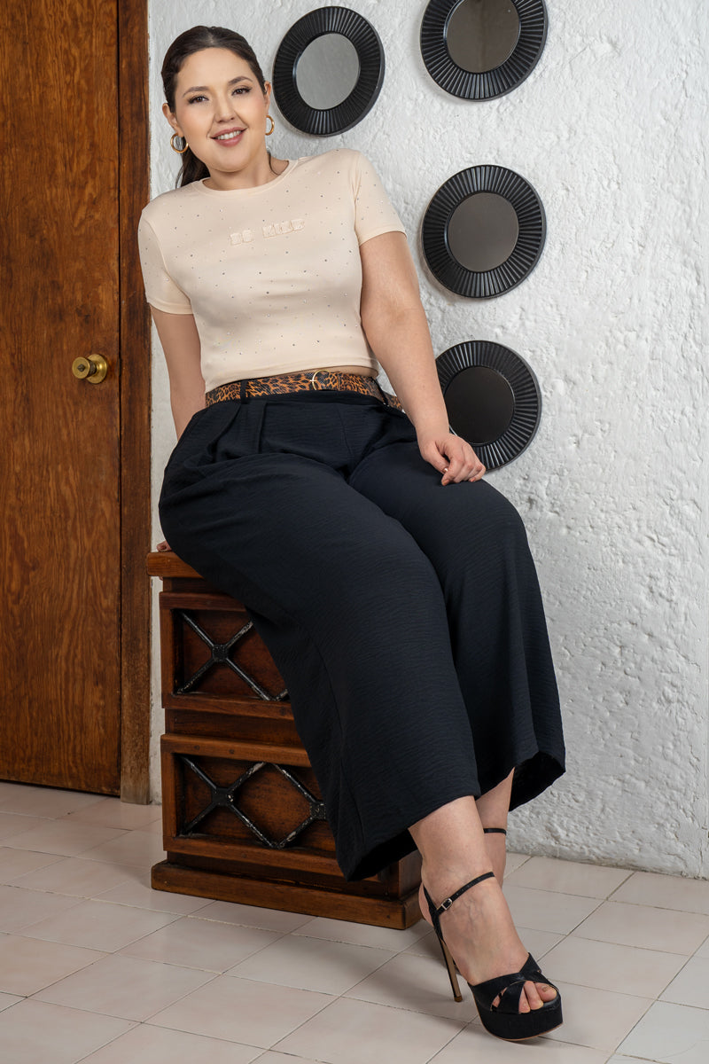 Pantalón con tablones y pierna ancha con cinturón