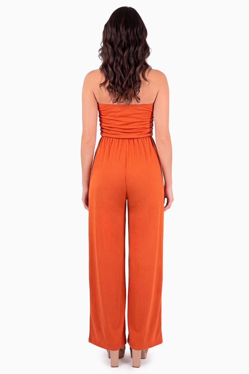 Jumpsuit strapless con plisado