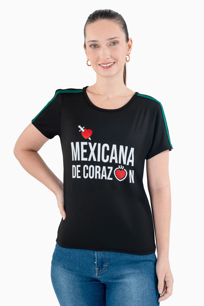Playera con diseno "Mexicana de corazón"