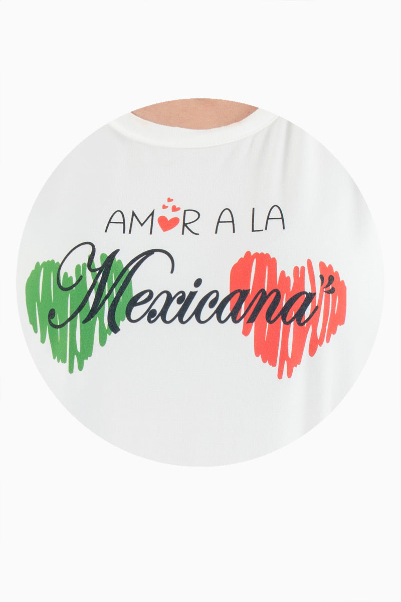 Playera manga corta con amarre en ruedo