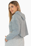 Sudadera crop con capucha