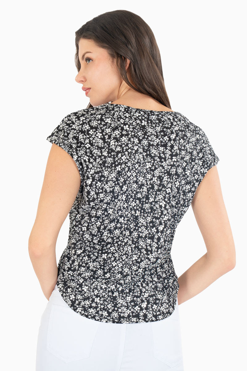 Blusa floral escote v
