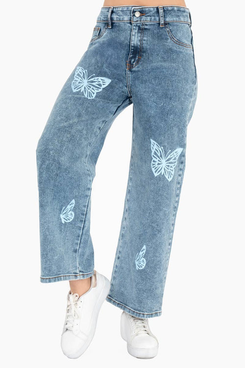 Jeans anchos con mariposas