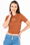 Playera con bordado de corazón (7001612222531)