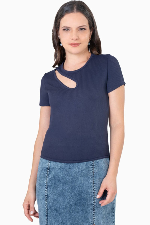 Playera cut out manga corta