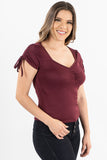 Blusa con jareta en mangas