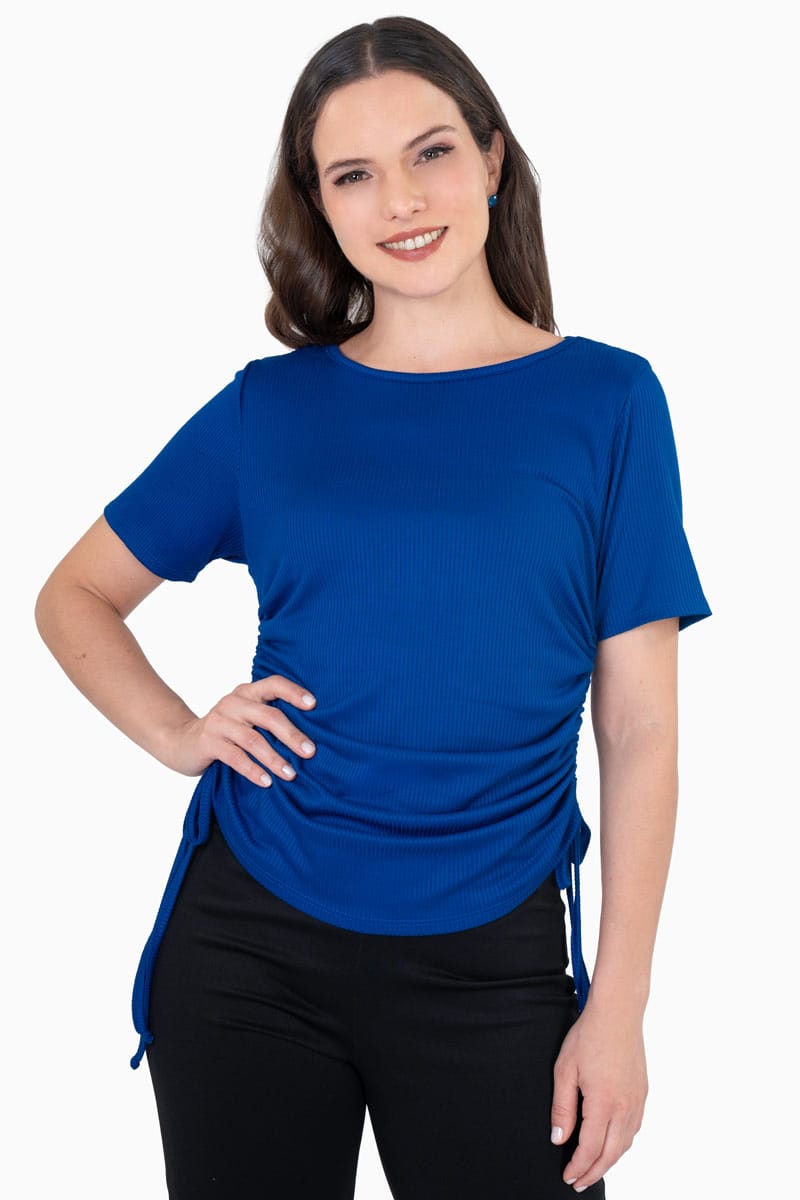 Playera manga corta con jaretas