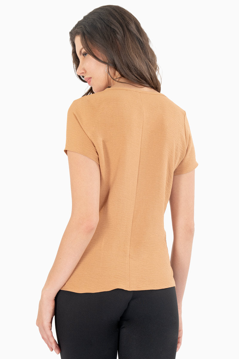 Blusa cuello v manga corta