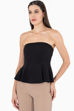 Blusa lisa strapless con peplum
