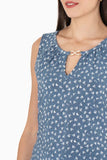 Blusa sin mangas con estampado floral y detalle en escote
