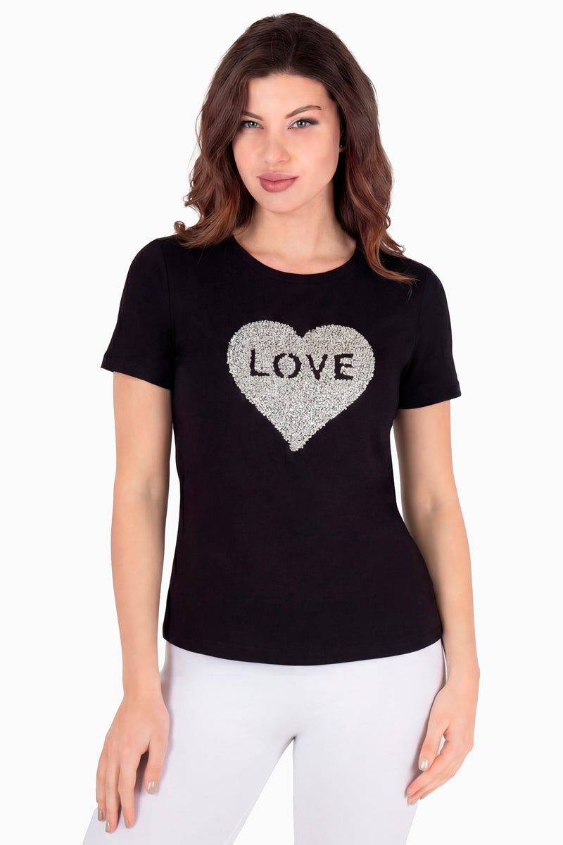 Playera manga corta con estampado de corazón