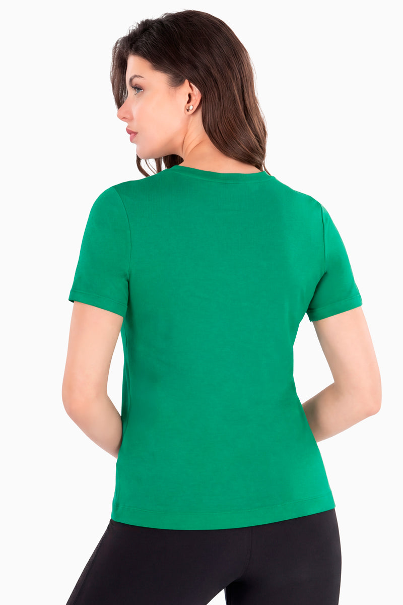 Playera manga corta con estampado de corazón