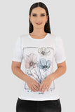 Playera con estampado floral y detalle en manga