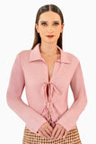 Blusa manga larga con amarres en delantero