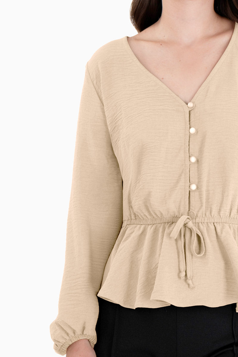 Blusa manga larga con ajuste en cintura y botones