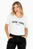 Playera corta con estampado "New york" y cuello redondo