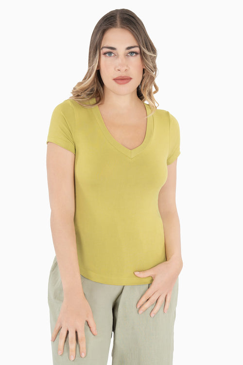 Playera lisa cuello v